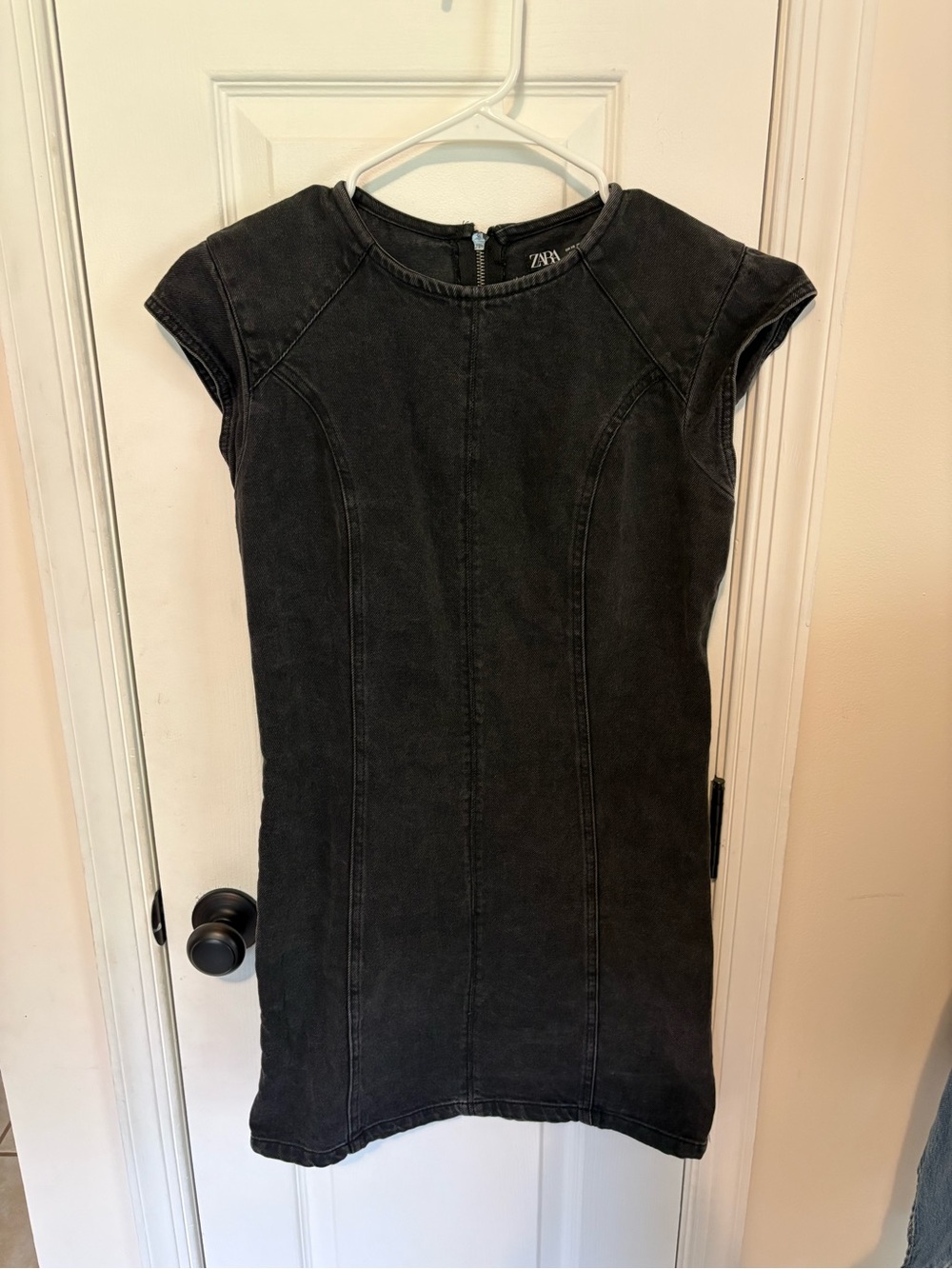 Zara Charcoal Fitted Cap-Sleeve Mini Dress